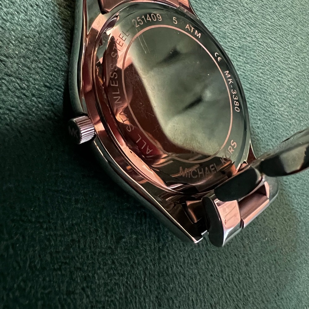 Michael Kors watch - Picture 6 of 6